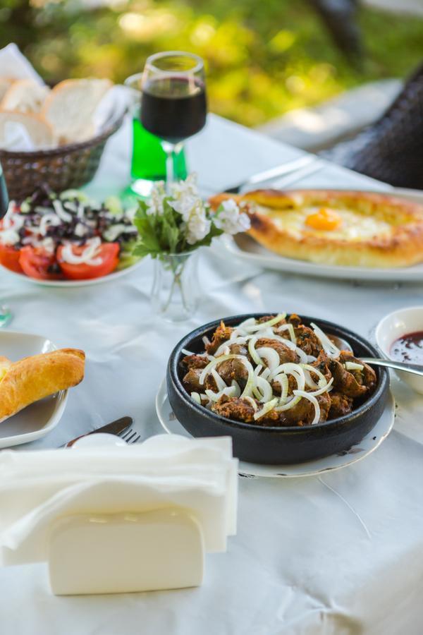 فندق سيمباتيا كوبوليتي المظهر الخارجي الصورة